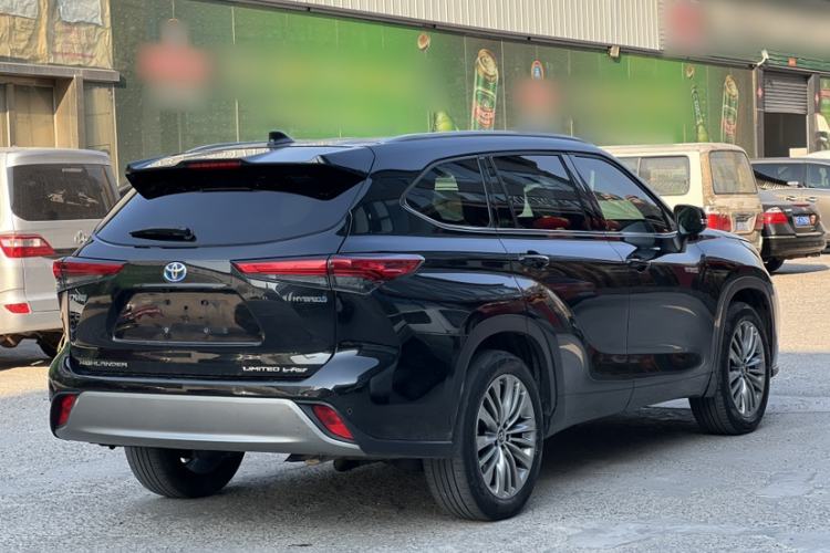 Used Toyota Highlander 2022 Dual-Engine 2.5L Four-Wheel Drive Supreme Edition 7-Seater
