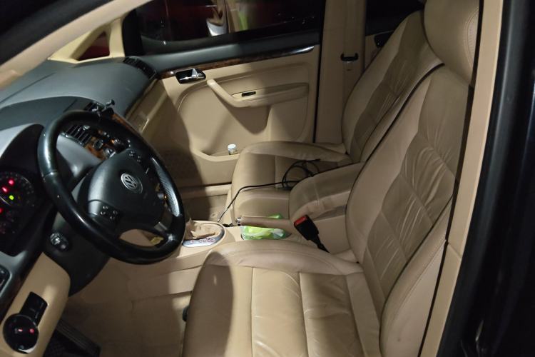 Used Volkswagen Touran 2008 1.8T ZhiZun Edition Automatic 5-Seater Left Front Seat