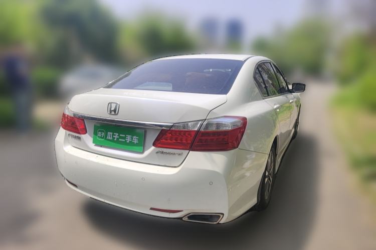 Used Honda Accord 2014 2.0L EX Luxury Edition Rear Right 45 Deg