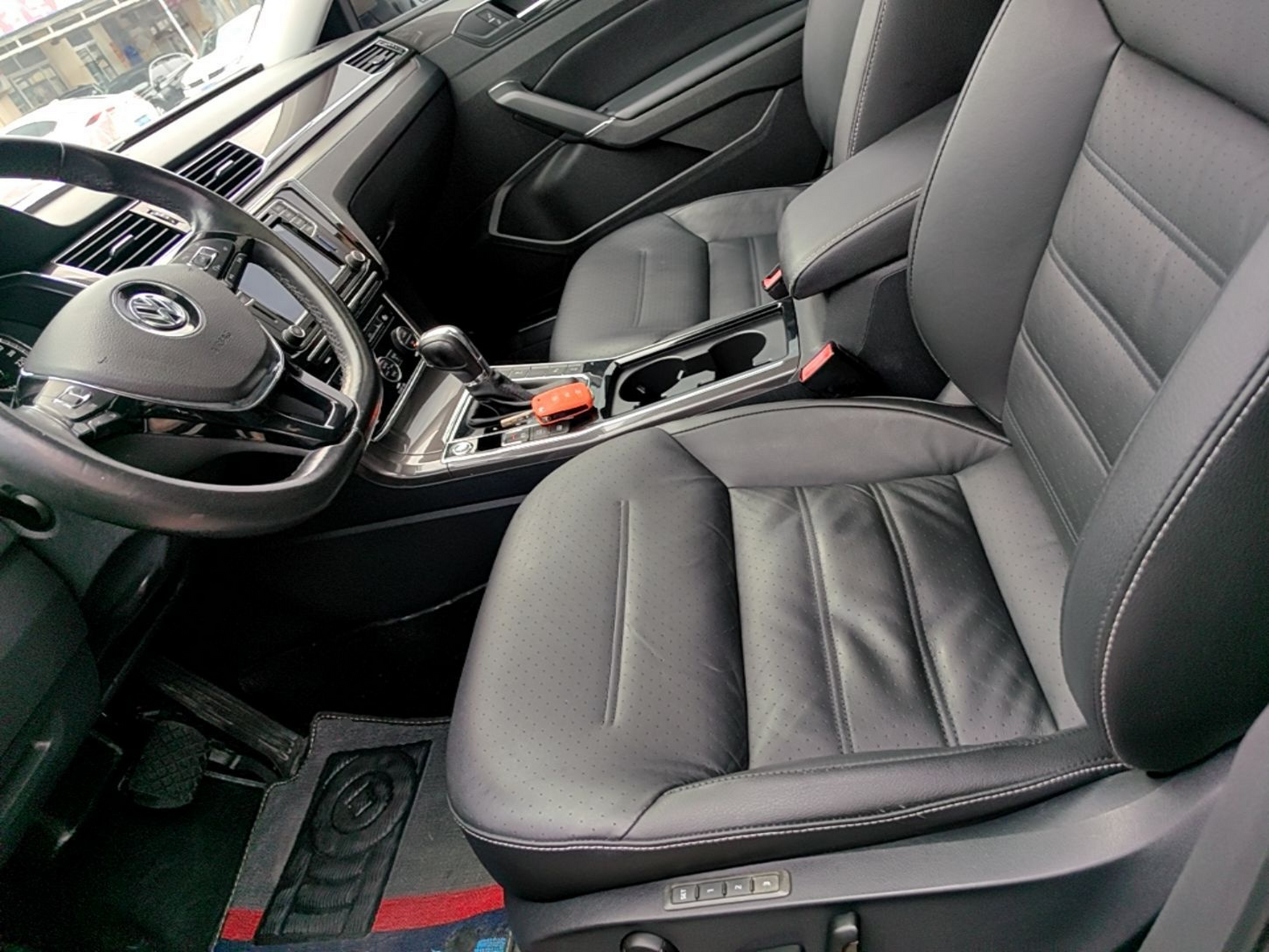 Avant de la voiture
