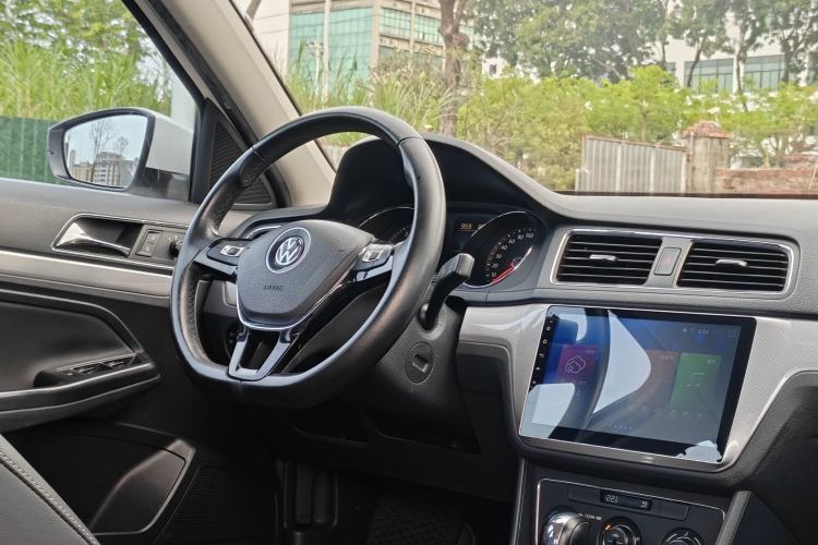 Used Volkswagen Gran Lavida 2017 230TSI DSG Comfort Edition Interior 1