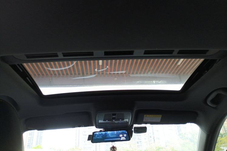 Used MG 5 Scorpio 2022 1.5T Trophy Sport Luxurious Edition