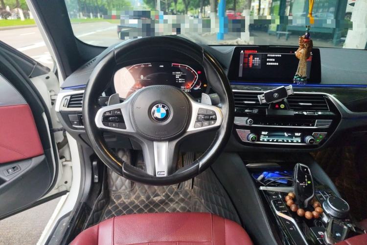 Used BMW 5 Series 2020 530Li Luxury Edition M Sport Package
