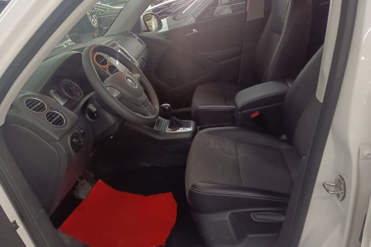 Used Volkswagen Tiguan 2016 280TSI Automatic Two-Wheel-Drive Silk Road Style Edition Left Front Seat