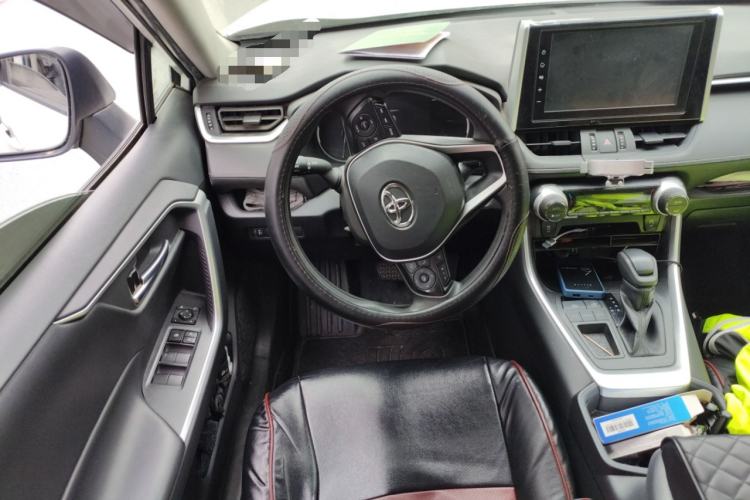 Used Toyota RAV4 2020 2.0L CVT Two-Wheel Drive Fashion Edition
