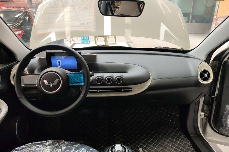 Used Wuling Bingo 2024 203km Light Edition