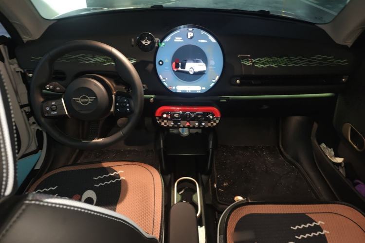 Used MINI Electric MINI COOPER 2025 456km COOPER E Classic Style
