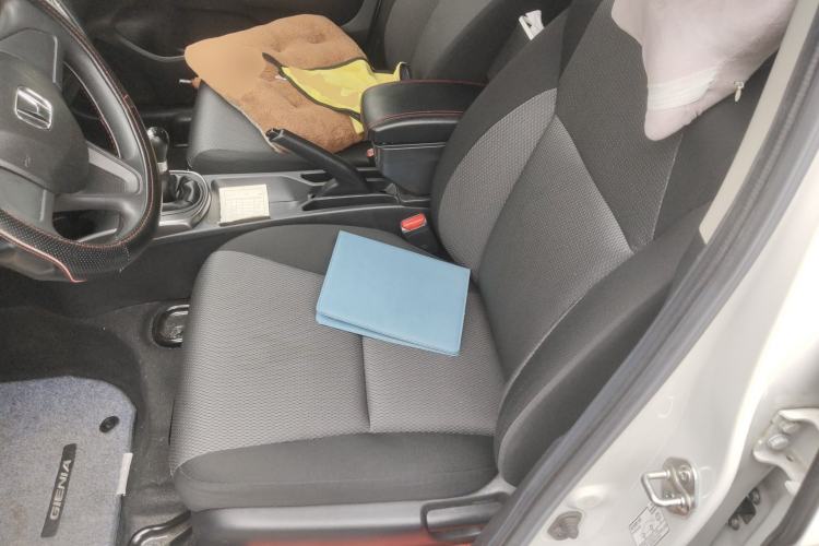 Used Honda Gienia 2017 1.5L Manual Classic Edition Left Front Seat