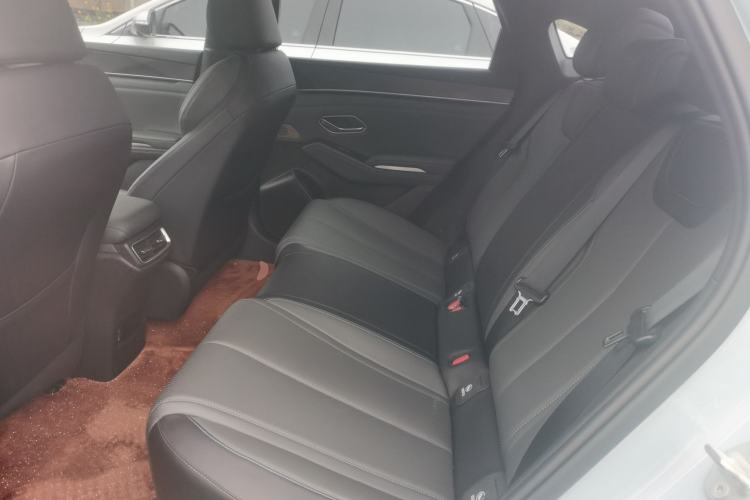 Used BYD Qin L 2024 DM-i 80KM Beyond Model Left Rear Seat