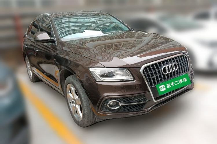 Used Audi Q5 2018 Collector's Edition 40 TFSI Ambition Model