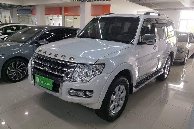 Used Mitsubishi Pajero 2019 3.0L Automatic Luxury Edition
