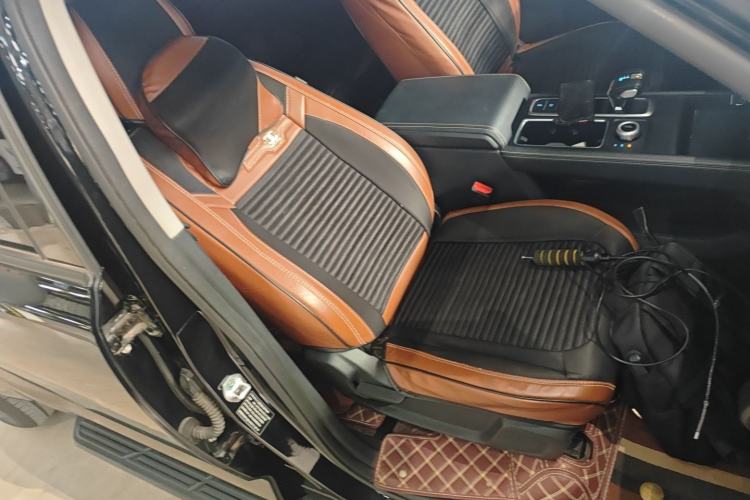 Used JMC DaDao 2023 All-Win 2.3T Diesel Automatic 4x4 Long-Wheelbase Comfort Edition
