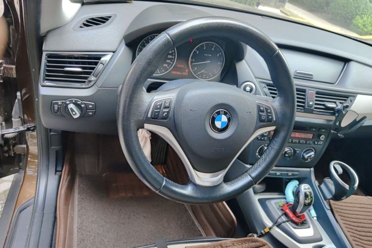 Used BMW X1 2014 sDrive18i Fashion Model
