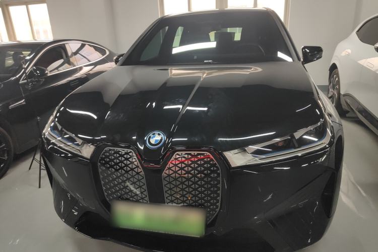 Used BMW iX 2022 xDrive40
