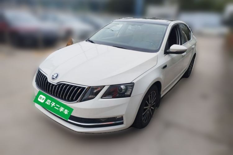Used Skoda Octavia 2018 1.6L Automatic Luxury Edition