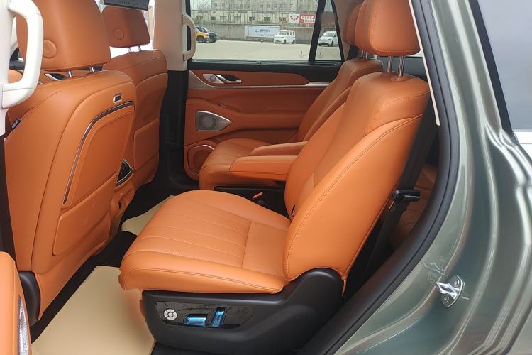 Used Wey Lanshan 2025 Four-Wheel Drive Ultra Left Rear Seat