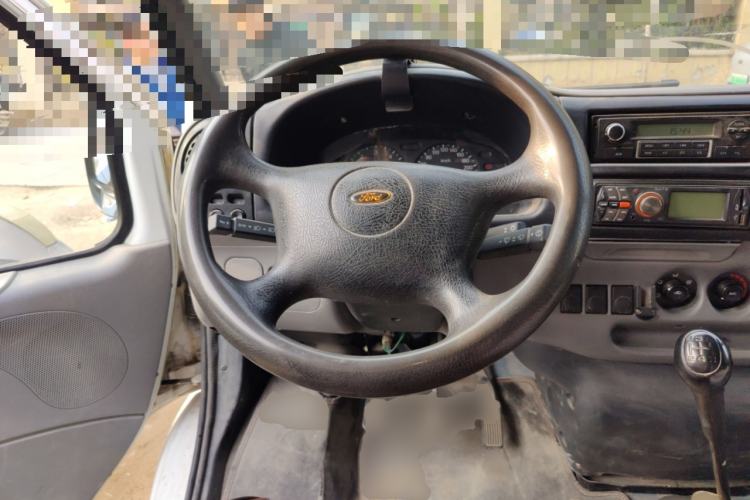 Used Ford Classic Transit 2013 2.8T Diesel Logistics Model with Short Wheelbase and Mid-Roof JX493ZLQ4
