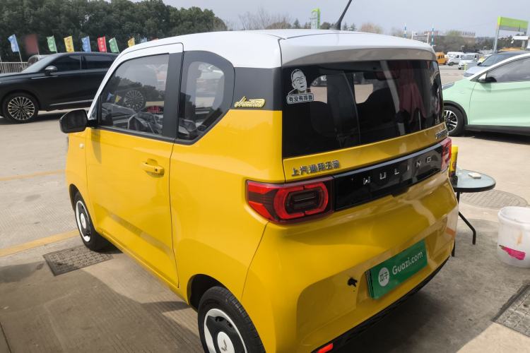 Used Wuling Hongguang MINIEV 2021 Macaron Premium Model – Lithium-NMC