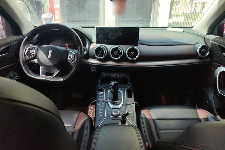 Used Wey VV5 2021 1.5T Two-Wheel Drive Smart Pioneer
