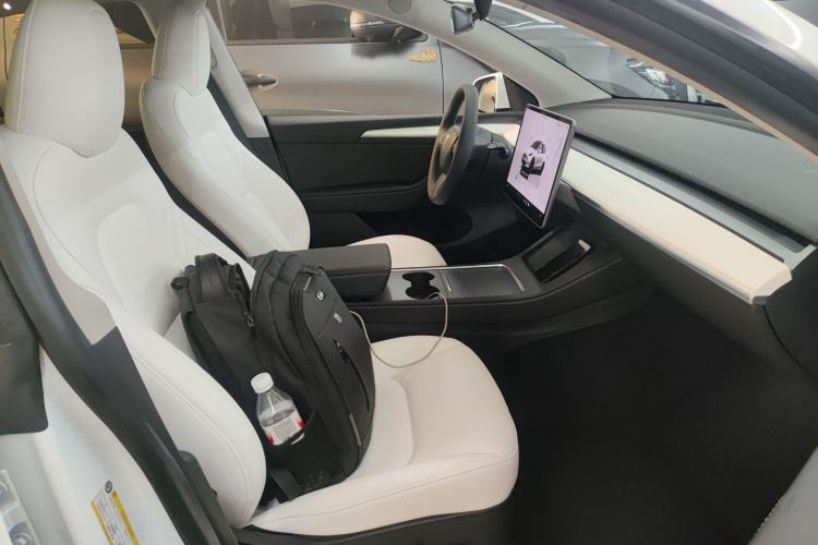 Used Tesla Model Y 2022 Rear-Wheel-Drive Version