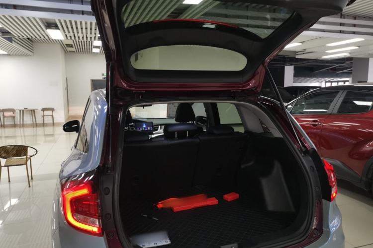 Used Honda Jade 2017 1.8L automatic Comfort version 5 seats Trunk