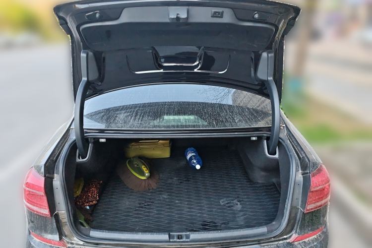 Used Volkswagen Passat 2017 330TSI DSG Luxury Edition
