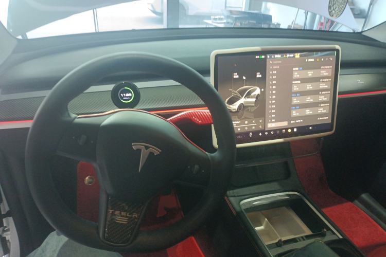 Used Tesla Model Y 2024 Rear-Wheel-Drive Version