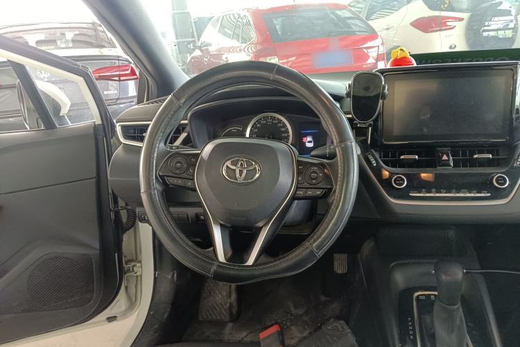 Used Toyota Levin 2019 Dual-Engine 1.8H E-CVT Luxury Edition China VI Standard Steering Wheel