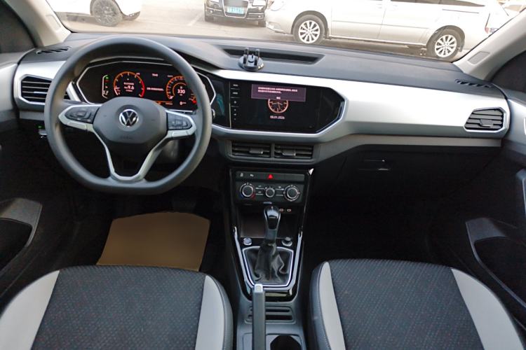 Used Volkswagen Tacqua 2023 200TSI DSG Joy-Connect Edition