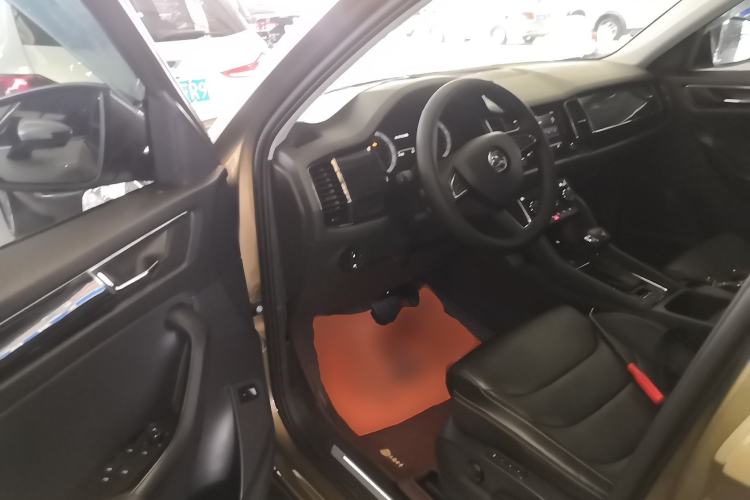 Used Skoda Kodiaq 2017 TSI380 7-Seater Four-Wheel-Drive Flagship Edition Driver Seat