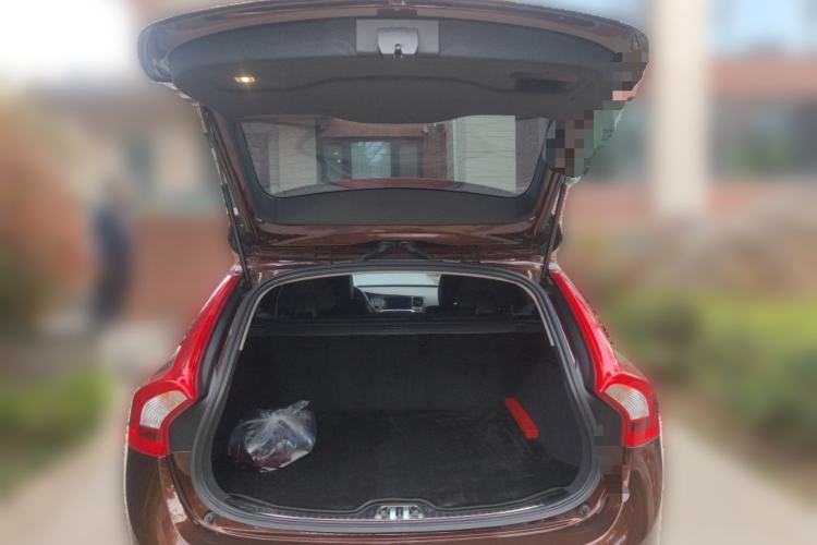 Used Volvo V60 2017 Cross Country T5 AWD China V Standard