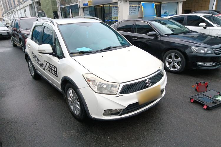 Used Suzuki SX4 2013 1.6L Manual CoolRide Model