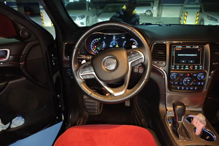 Used Jeep Grand Cherokee 2017 3.0L Comfort Navigation Edition
