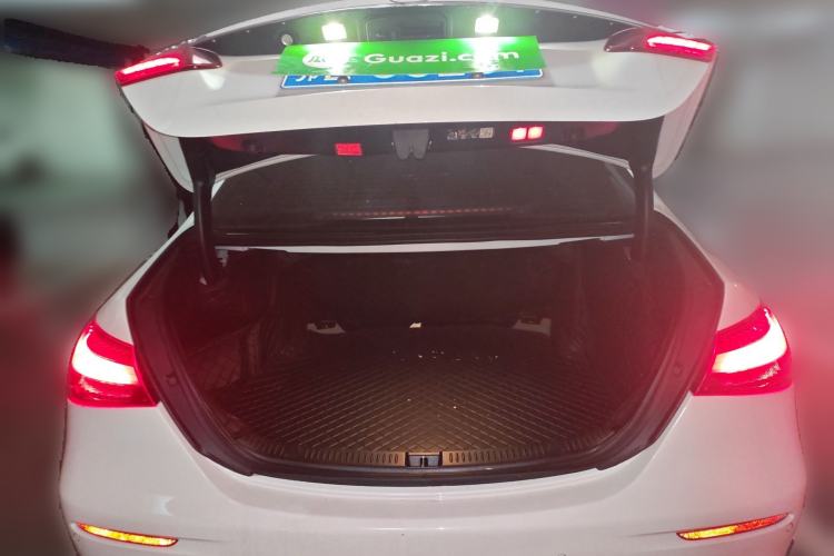 Used Mercedes-Benz E-Class 2023 E 300 L Sporty and Stylish Model