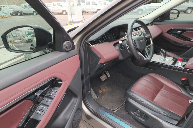 Used Land Rover Range Rover Evoque New Energy 2022 Aurora L P300e Plug-in Hybrid Electric Version