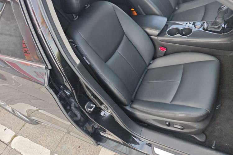 Used Infiniti Q50L 2018 2.0T Comfort Edition China VI Standard