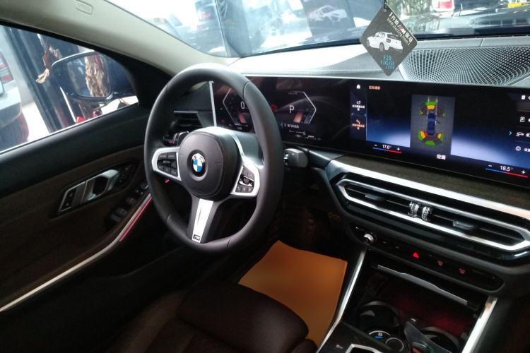 Used BMW 3 Series 2023 325Li M Sport Package Steering Wheel