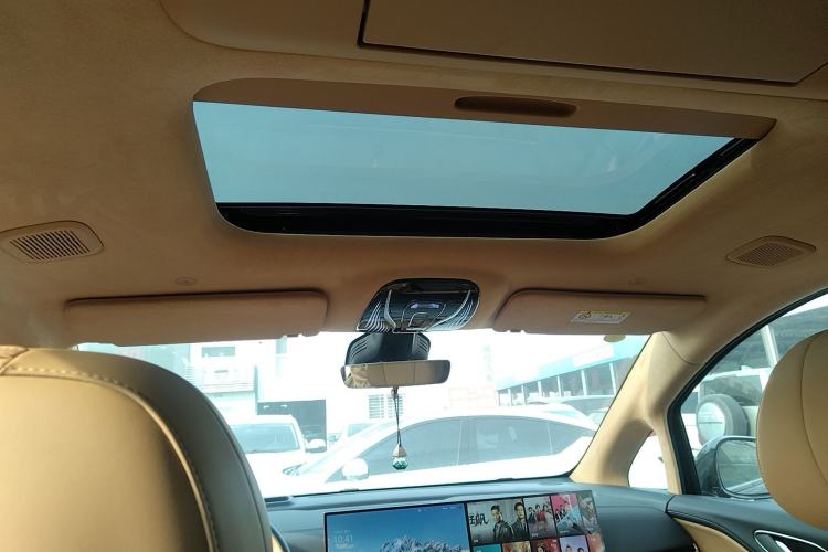 Used VOYAH Dream 2025 PHEV Four-Wheel-Drive Flagship Kunpeng Edition