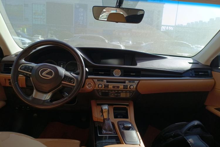 Used Lexus ES 2015 200 Elite Edition