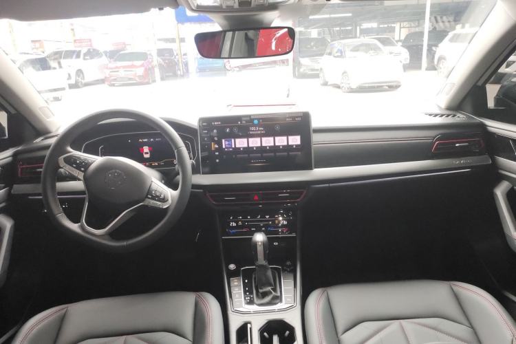 Used Volkswagen Lavida 2024 300TSI DSG Starry Sky Leading Edition Center Console