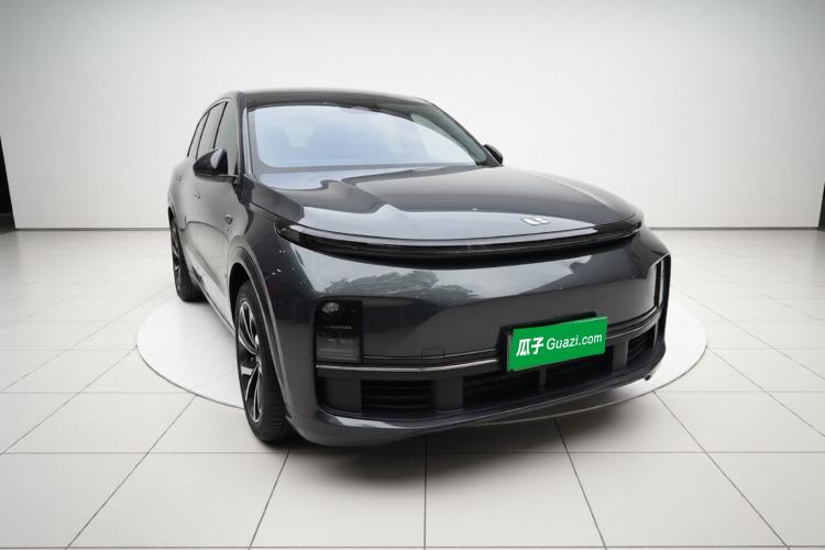 Used Li Auto L8 2023 Pro Model Exterior 2