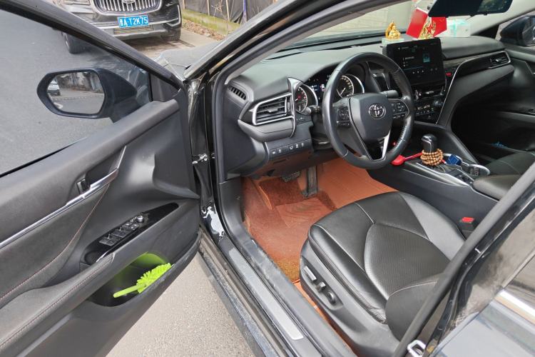 Used Toyota Camry 2021 2.0G Luxury Edition