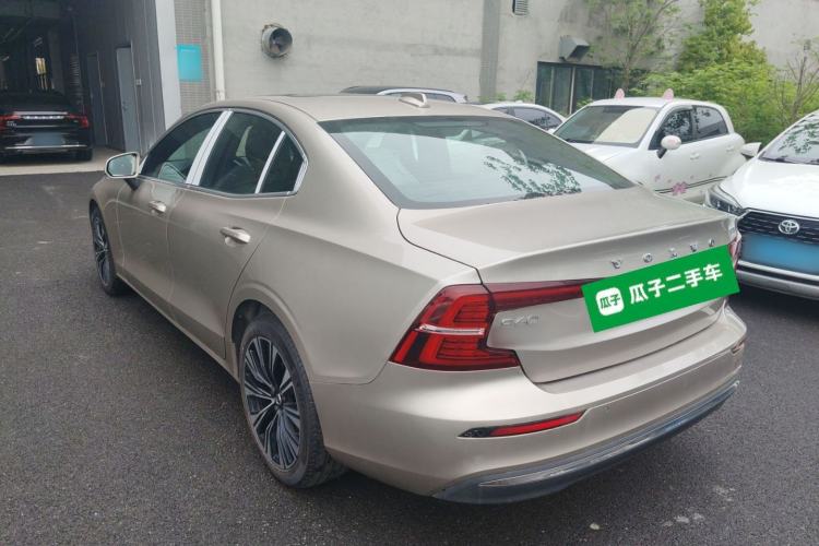 Used Volvo S60 2025 B4 Zhiyuan Luxury Edition Rear Left 45 Deg