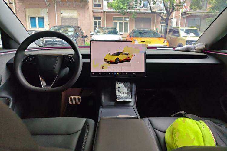 Used Tesla Model 3 2023 Long-Range All-Wheel-Drive Version