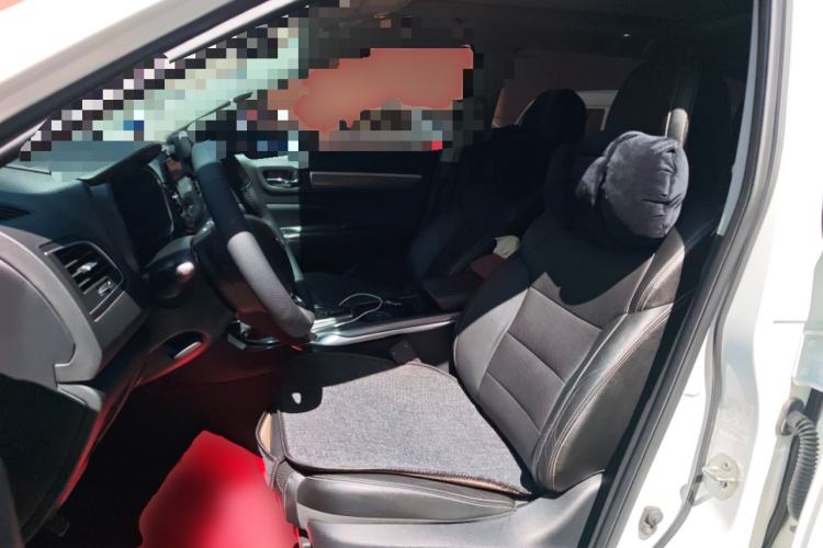 Used Renault Koleos 2017 2.0L Two-Wheel Drive Luxury Edition Left Front Seat