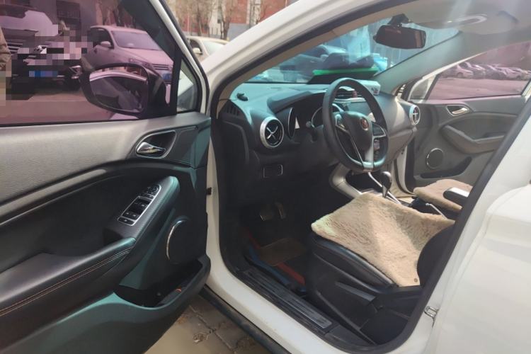 Used BYD Yuan 2017 1.5L Automatic Cool & Stylish Model
