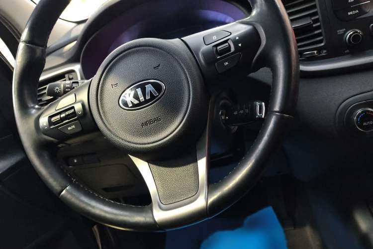 Used Kia Sorento 2015 Sorento L 2.2T Diesel 2WD Sport Edition 5-seater