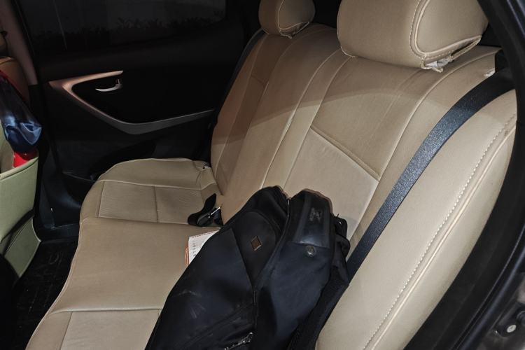 Used Hyundai Elantra (5th Generation / Langdong) 2015 1.6L Automatic Leading Model