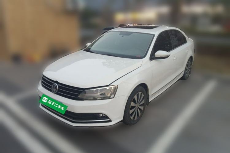 Used Volkswagen Sagitar 2017 230TSI Manual Comfort Model