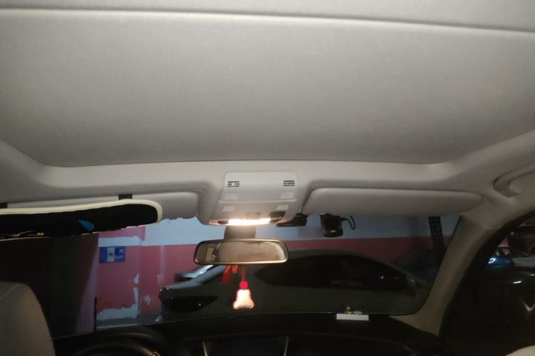 Used BMW X1 2015 sDrive18i Leading Edition
